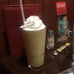 Meet your Posher, Nagat